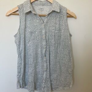 LOFT Light Blue Floral Sleeveless Button-Down Shirt